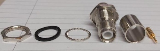 Connector TNC Reverse Polarity Jack (male pin), Bulkhead, LMR400